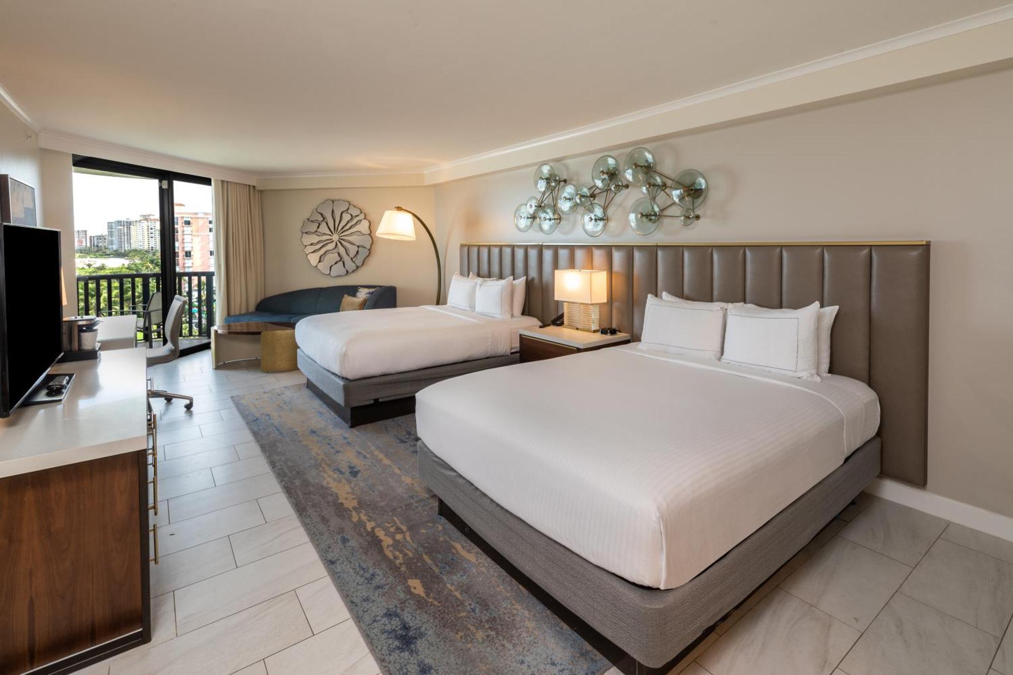 Hilton Marco Island Beach Resort And Spa Exterior foto
